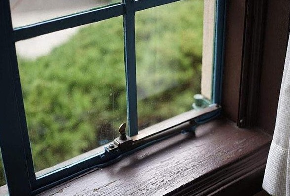 窗户防水.JPG